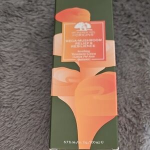 Origins Mega-Mushroom Relief and Resiluence Soothing Lotion
